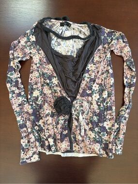 Twin-Set Floral Print Top with Charcoal Trim